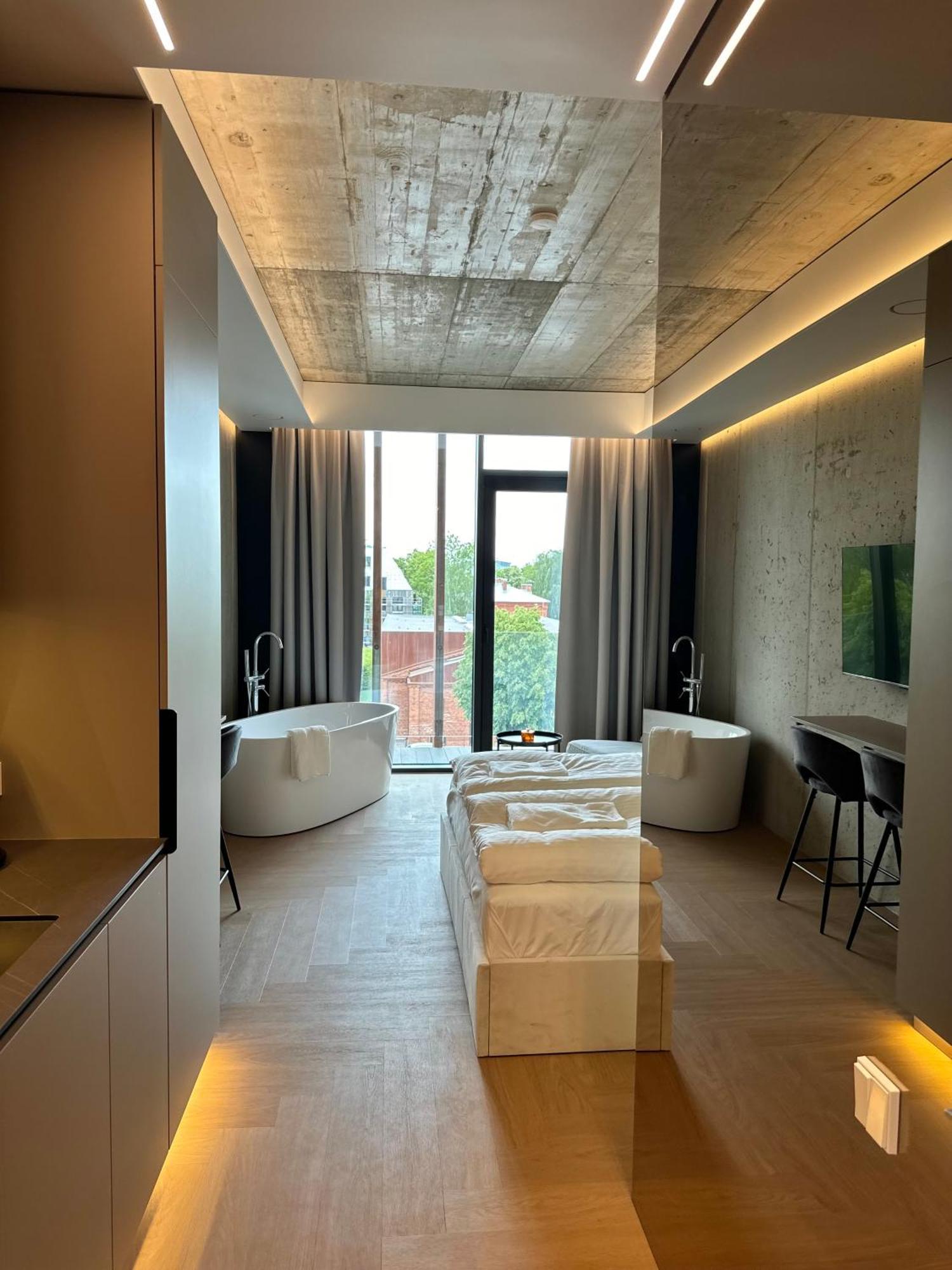Luxury Honey Moon